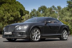 Bentley Continental V8