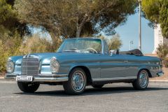 Mercedes-Benz 280 SE Cabriolet ( W111)