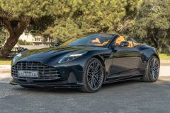 Aston Martin DB 12 Volante