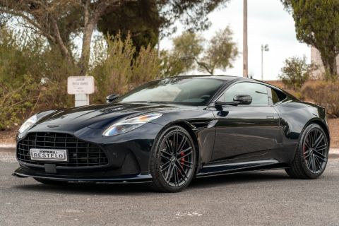 Aston Martin DB12 Coupé V8